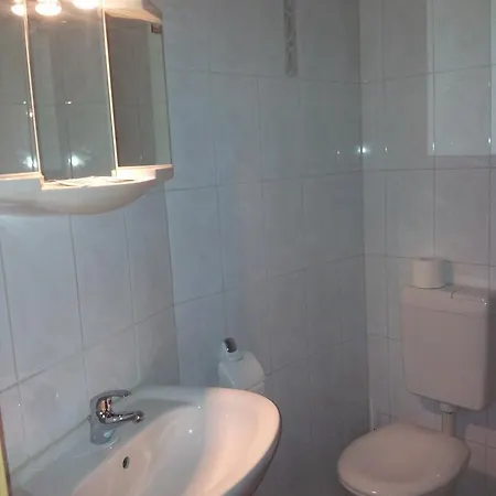 Zur Guten Quelle Hotel
